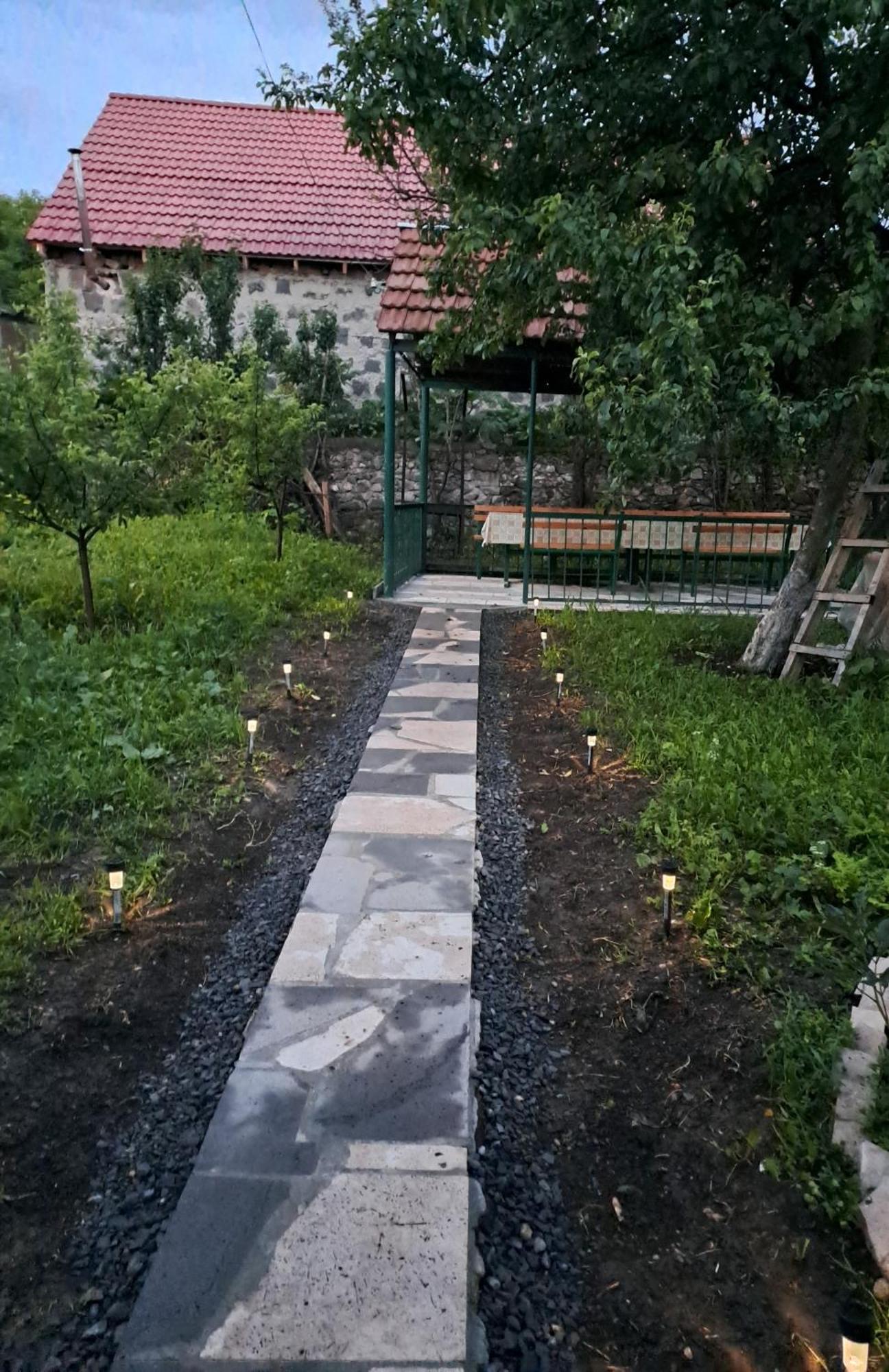 Tamara B&B Tumanyan Rum bild